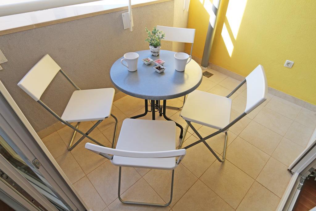 מאקרסקה Antonijas Sunny Apartment מראה חיצוני תמונה
