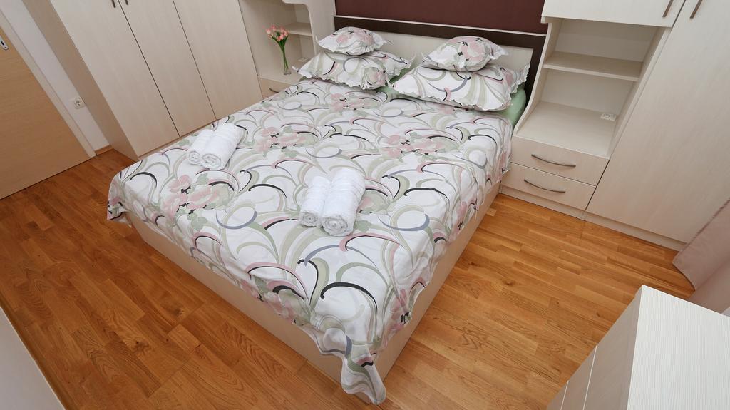 מאקרסקה Antonijas Sunny Apartment מראה חיצוני תמונה
