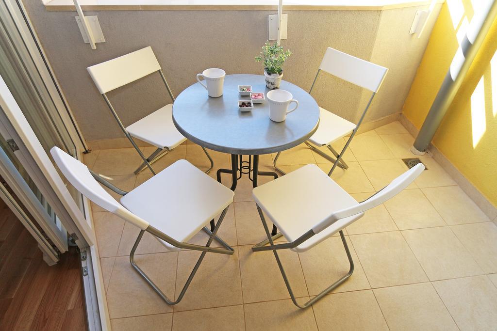 מאקרסקה Antonijas Sunny Apartment מראה חיצוני תמונה