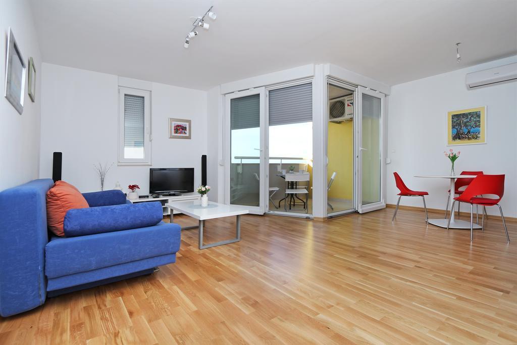 מאקרסקה Antonijas Sunny Apartment מראה חיצוני תמונה