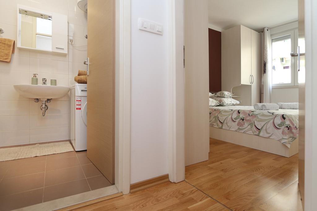 מאקרסקה Antonijas Sunny Apartment מראה חיצוני תמונה